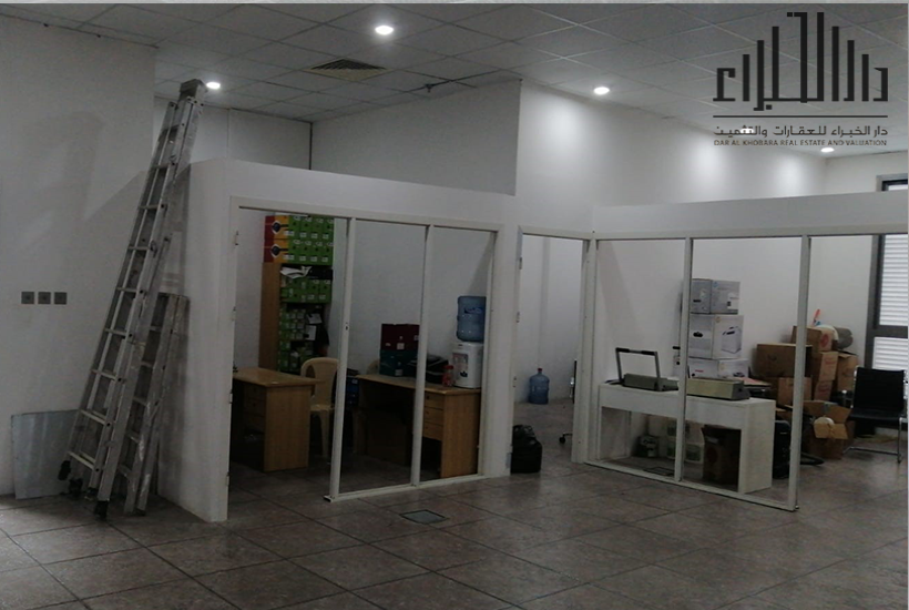 مكتب للإيجار في موقع رئيسي - B5