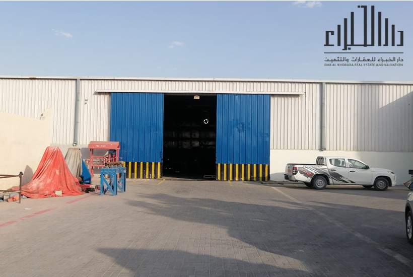 للبيع كراج بالمنطقة الصناعية شارع 48